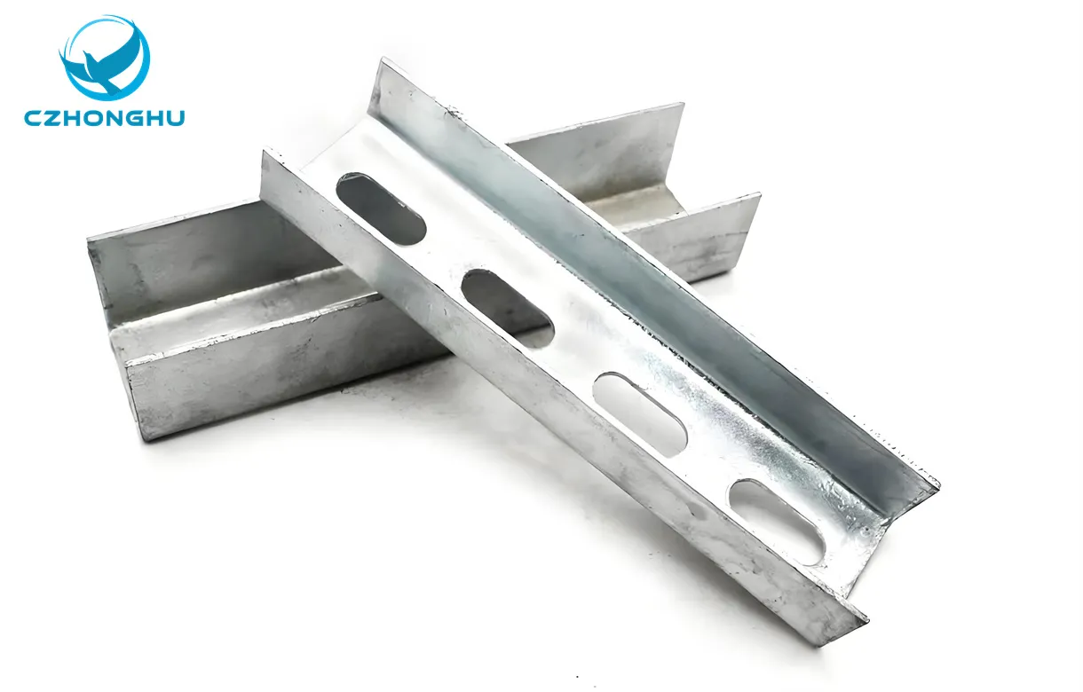 Vor verzinkter Strebe kanal